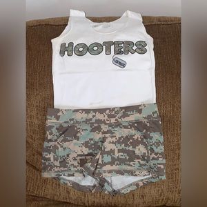 Hooters military uniform
